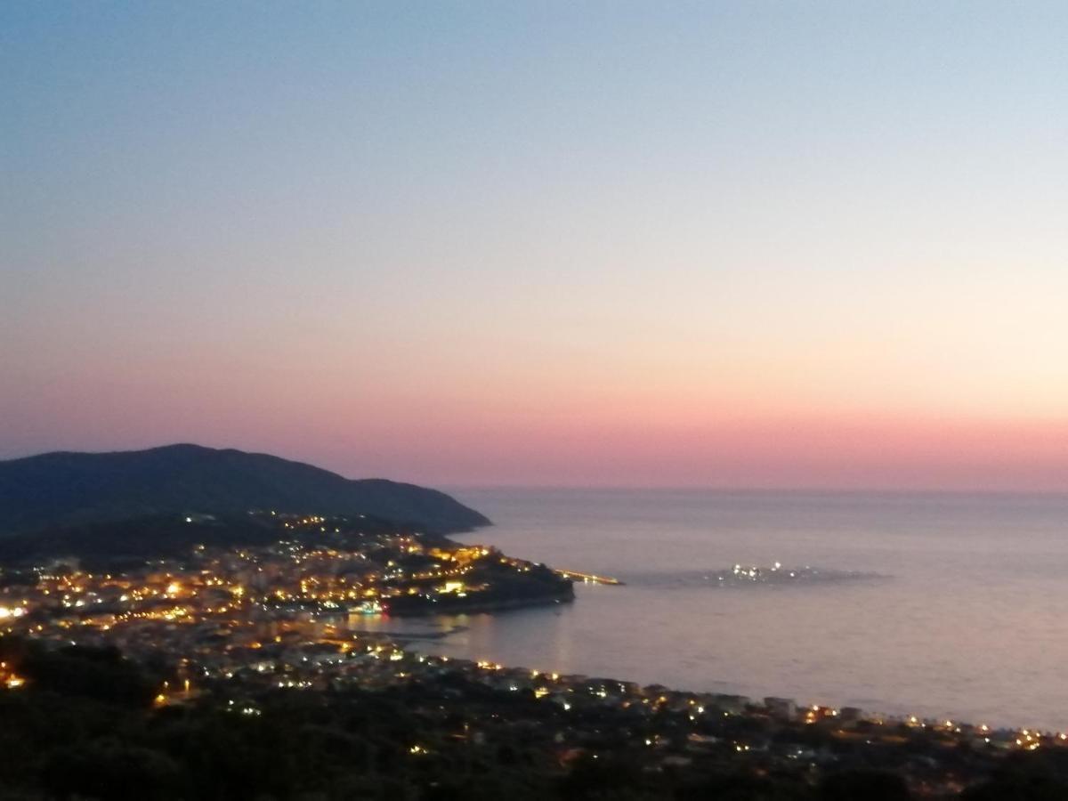 Una Terrazza Sul Mare Agropoli Dış mekan fotoğraf