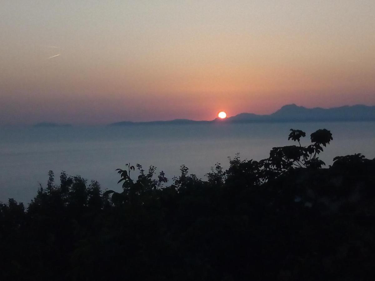 Una Terrazza Sul Mare Agropoli Dış mekan fotoğraf